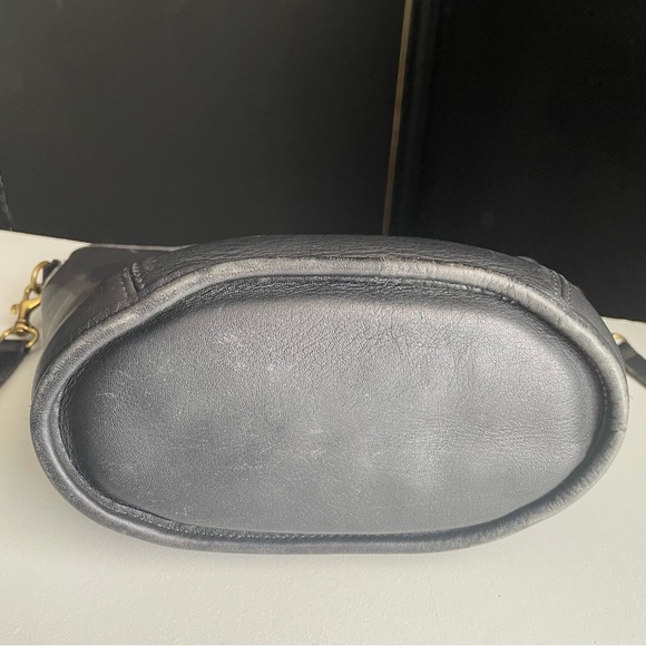 Coach Black Leather Gold Skull Skeleton Shopper Tote 9993 Bag Crossbody handbag - Picture 9 of 16